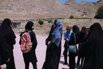 بازدید دانش آموزان منتخب ناحیه ۳ شیراز از آزمایشگاه تونل باد