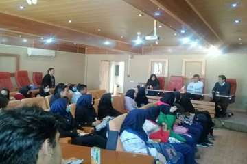 بازدید دانش آموزان مستعد از دانشگاه صنعتی شیراز 