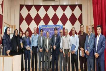 برگزاری مراسم تقدیر از دانش آموزان برگزیده دوره‌های هدایتی برنامه ملی شهاب شهرستان‌های اقلید و آباده
